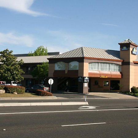 Days Inn By Wyndham Rocklin/Sacramento Buitenkant foto