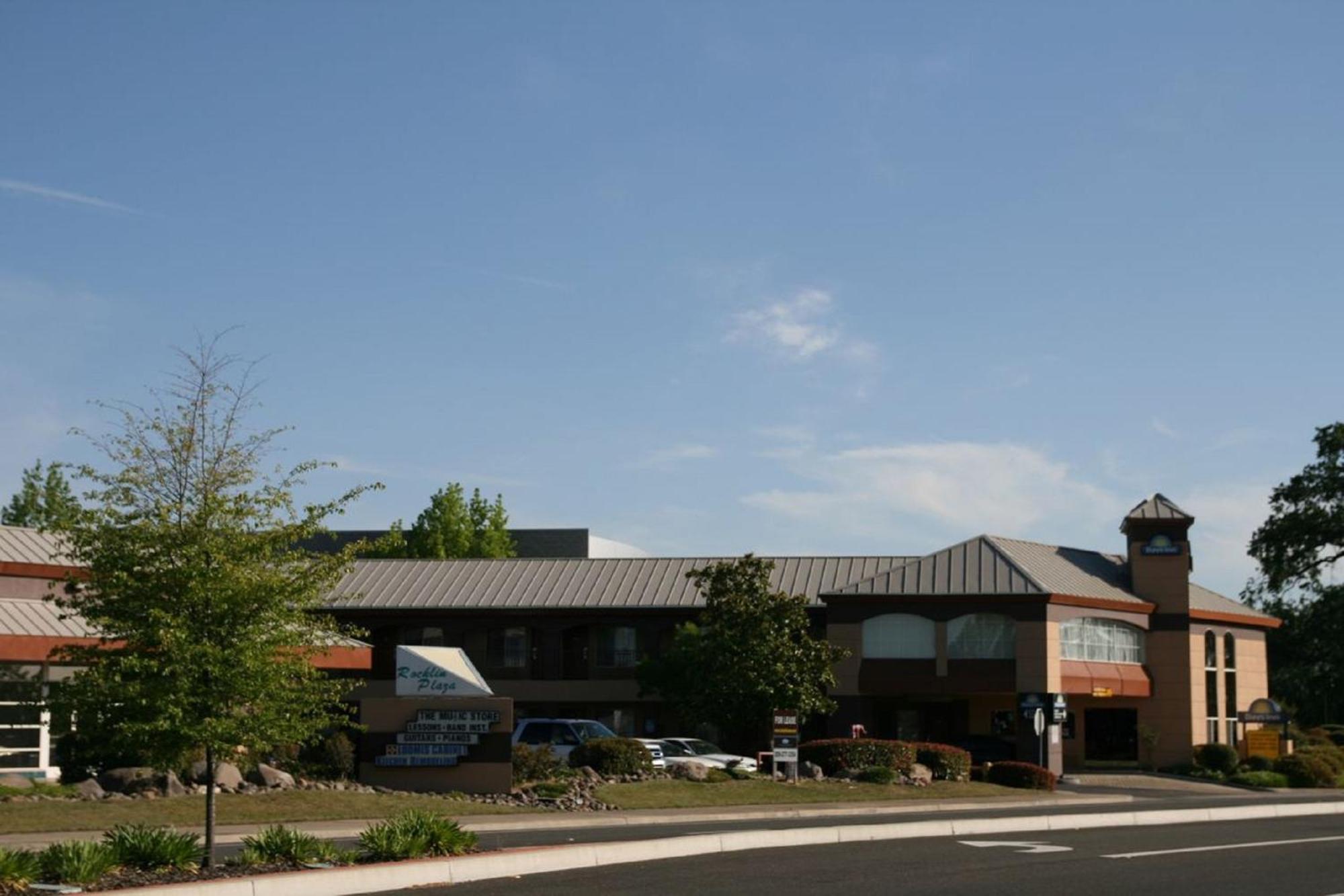 Days Inn By Wyndham Rocklin/Sacramento Buitenkant foto