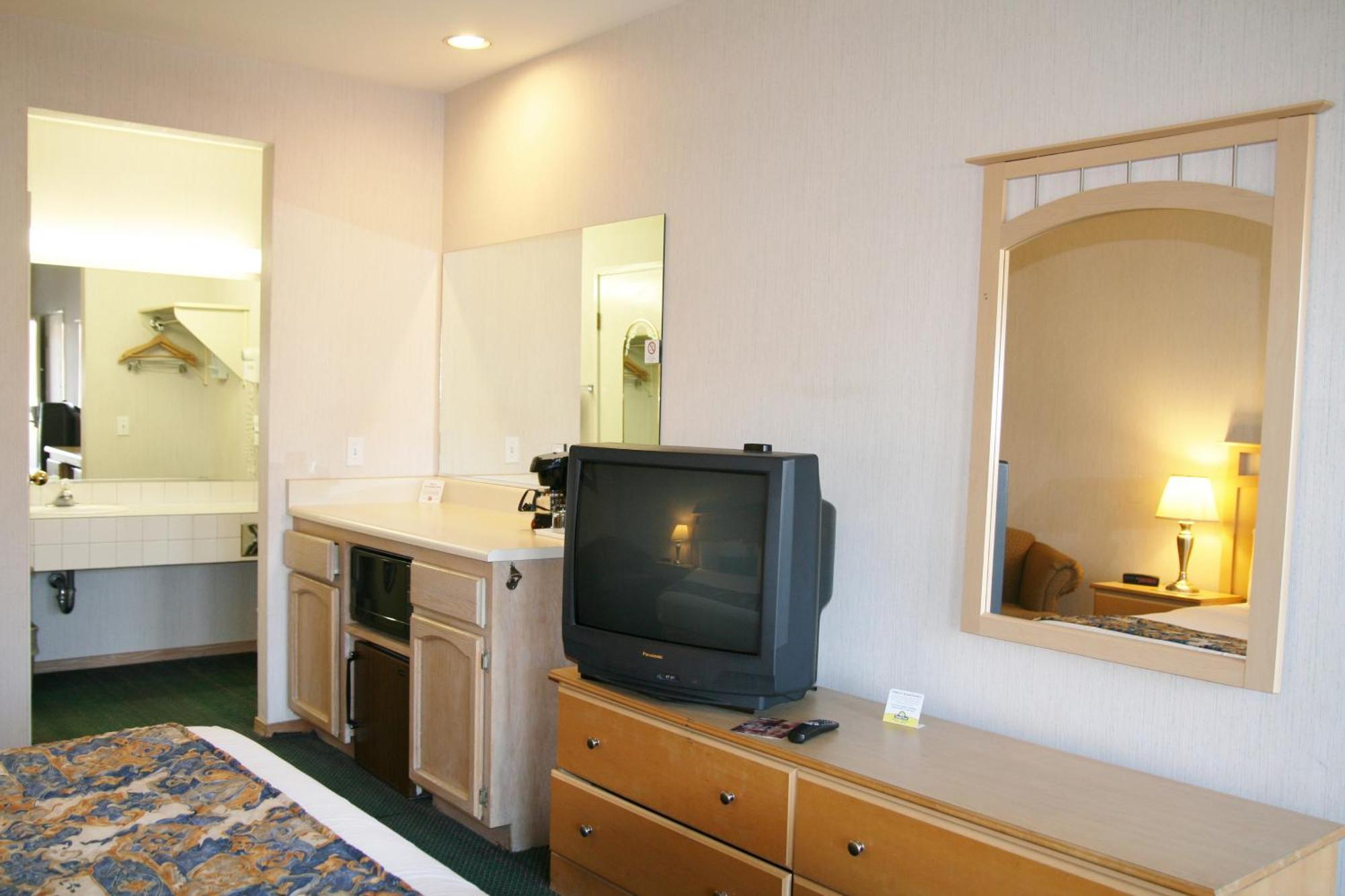 Days Inn By Wyndham Rocklin/Sacramento Buitenkant foto